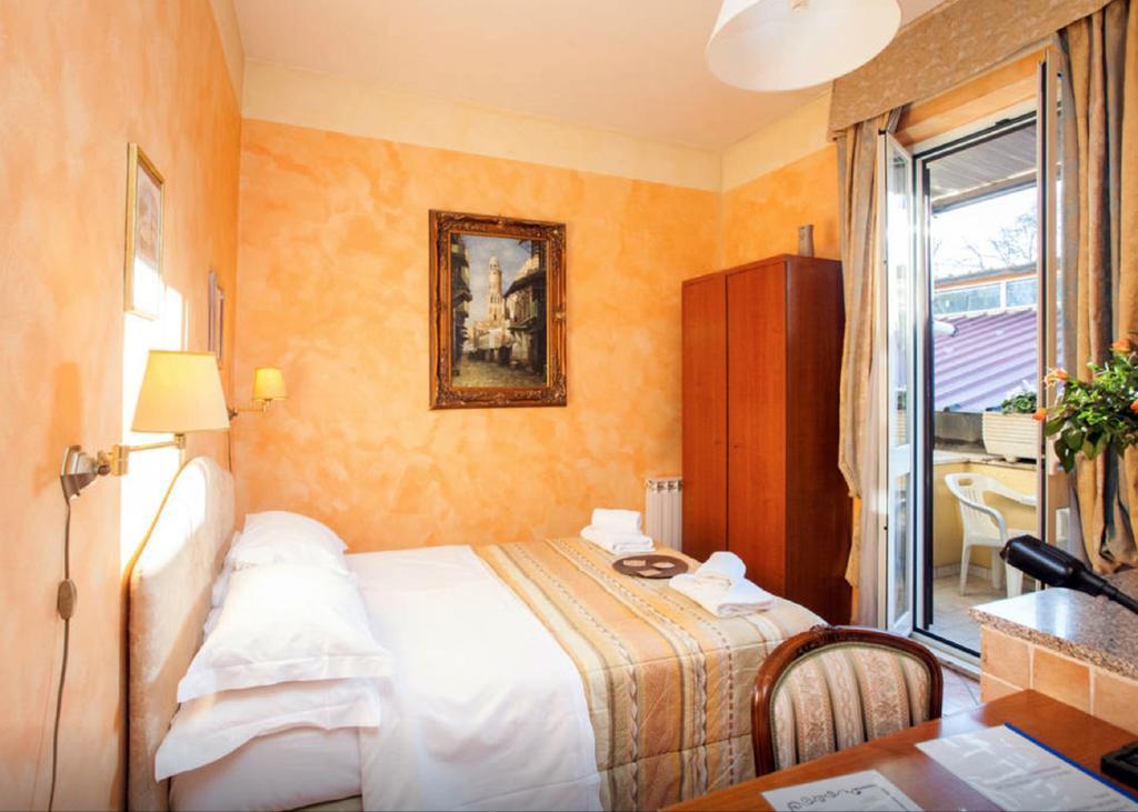 Residenza Camilla Hotel Roma Exterior foto