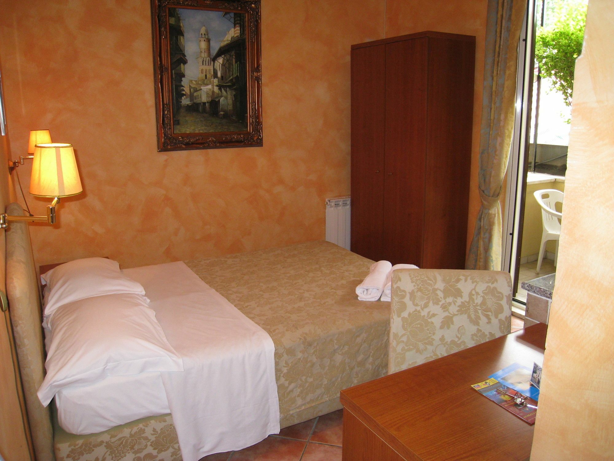 Residenza Camilla Hotel Roma Exterior foto