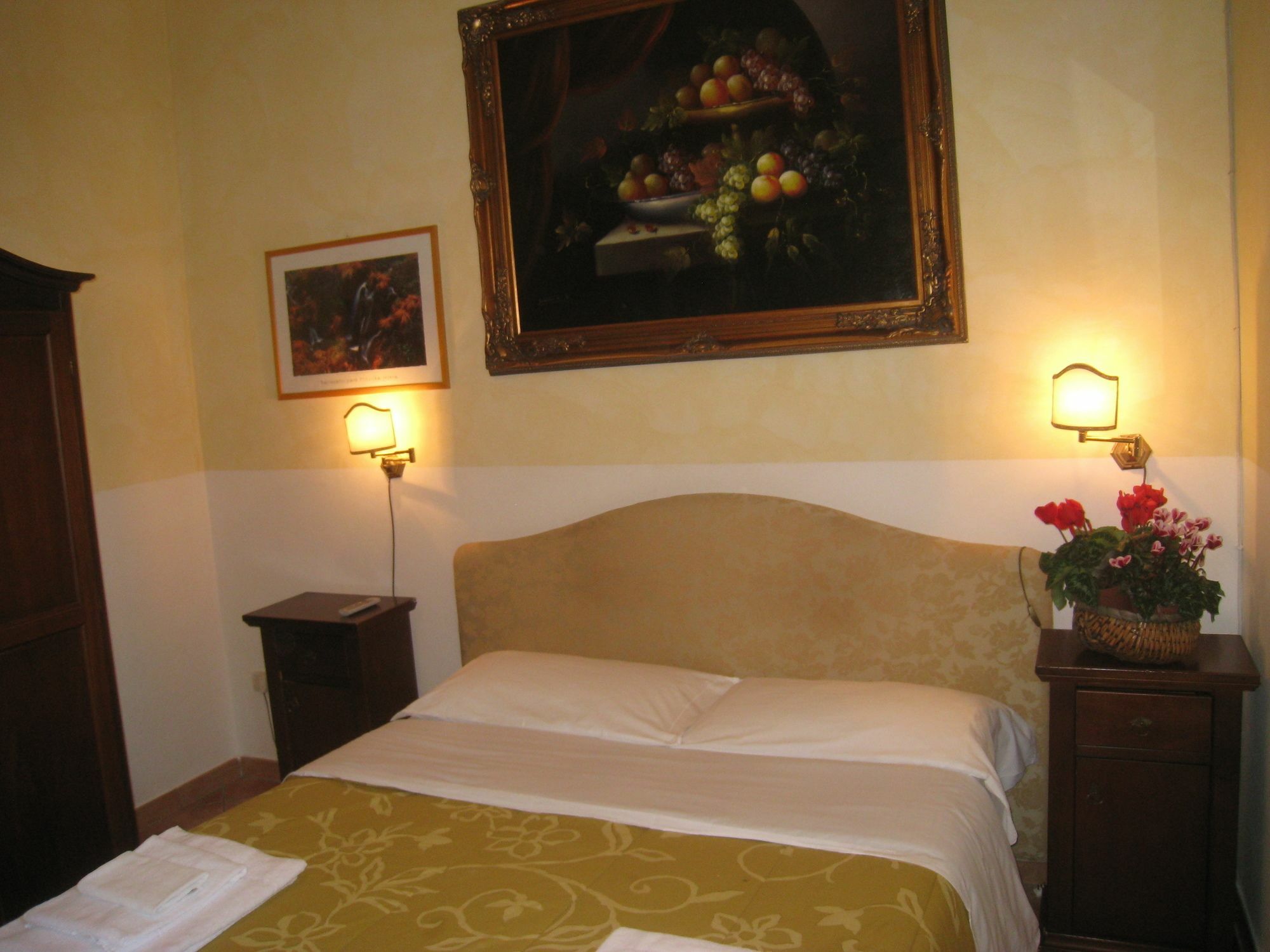 Residenza Camilla Hotel Roma Exterior foto