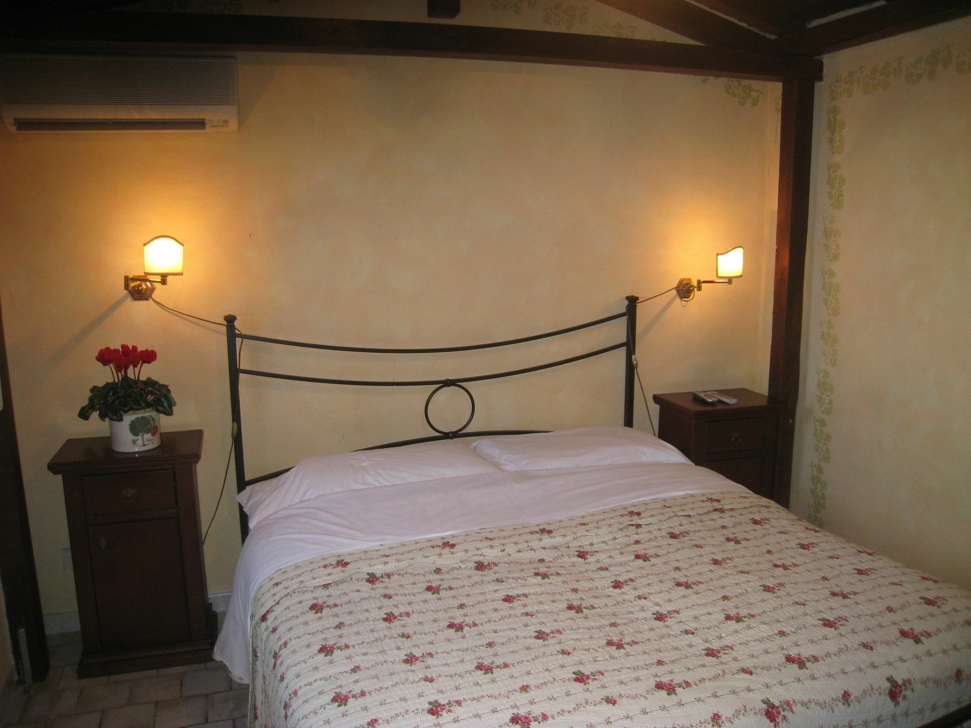 Residenza Camilla Hotel Roma Exterior foto